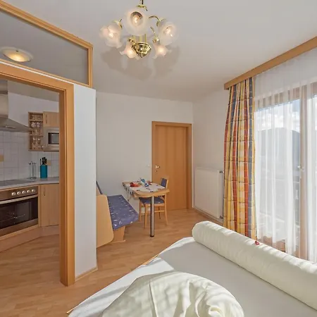 Haus Schluder - Familie Stanitzer Affittacamere Weissensee