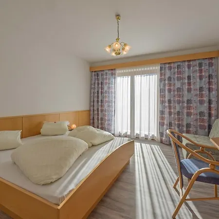 Πανσιόν Haus Schluder - Familie Stanitzer