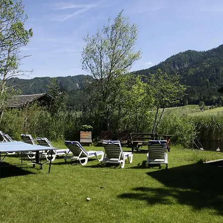 Haus Schluder - Familie Stanitzer Weissensee