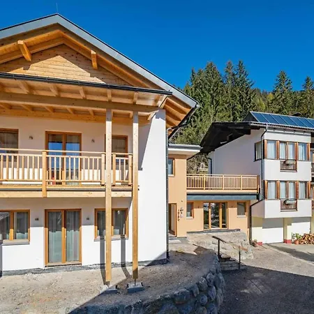 Haus Schluder - Familie Stanitzer 3* Weissensee
