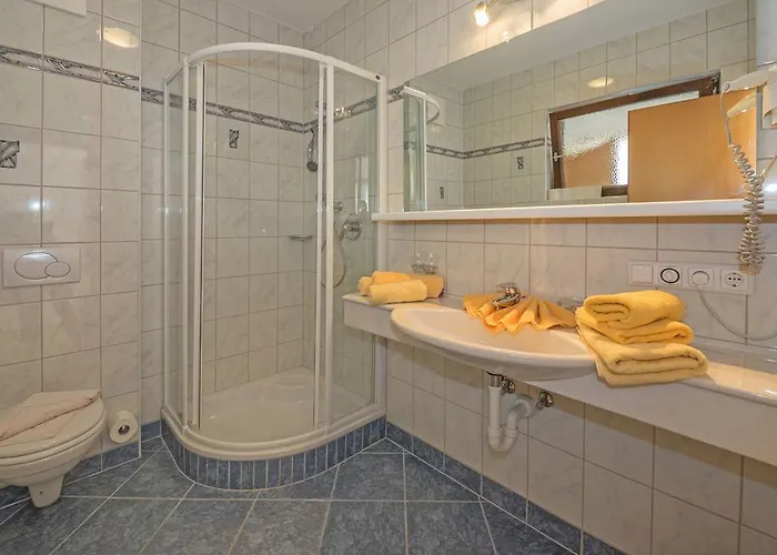 Haus Schluder - Familie Stanitzer Pensjonat