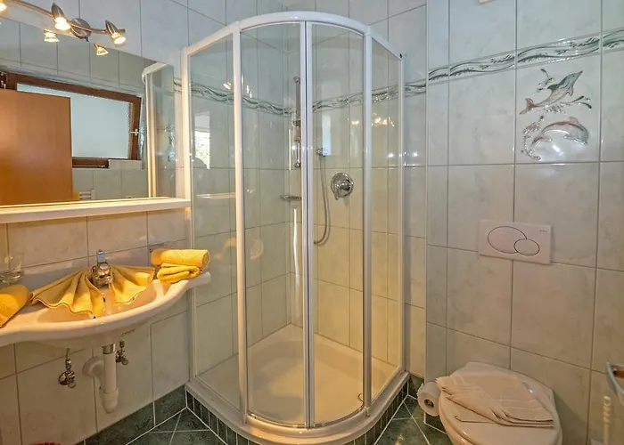 Haus Schluder - Familie Stanitzer בית הארחה וויסנסי