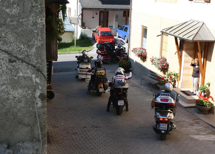 בית הארחה Haus Schluder - Familie Stanitzer וויסנסי