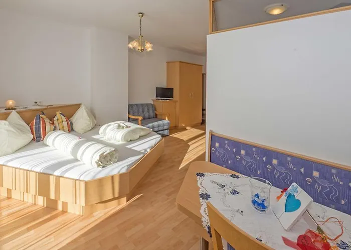 בית הארחה Haus Schluder - Familie Stanitzer