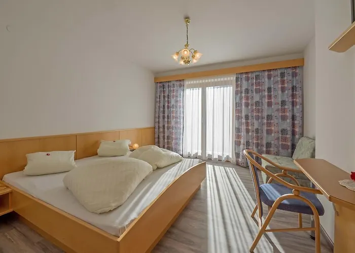 Guest house Haus Schluder - Familie Stanitzer