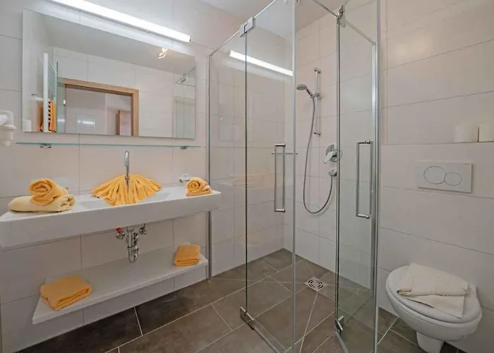 Haus Schluder - Familie Stanitzer Pensjonat Weissensee